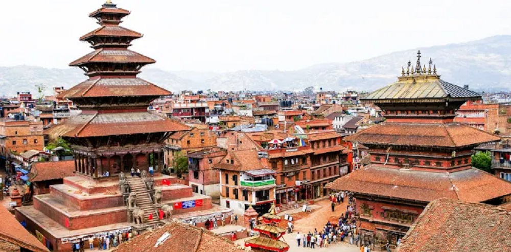 विश्व पर्यटन दिवस : भक्तपुर दरबार क्षेत्रमा आएका पर्यटकलाई स्वागत