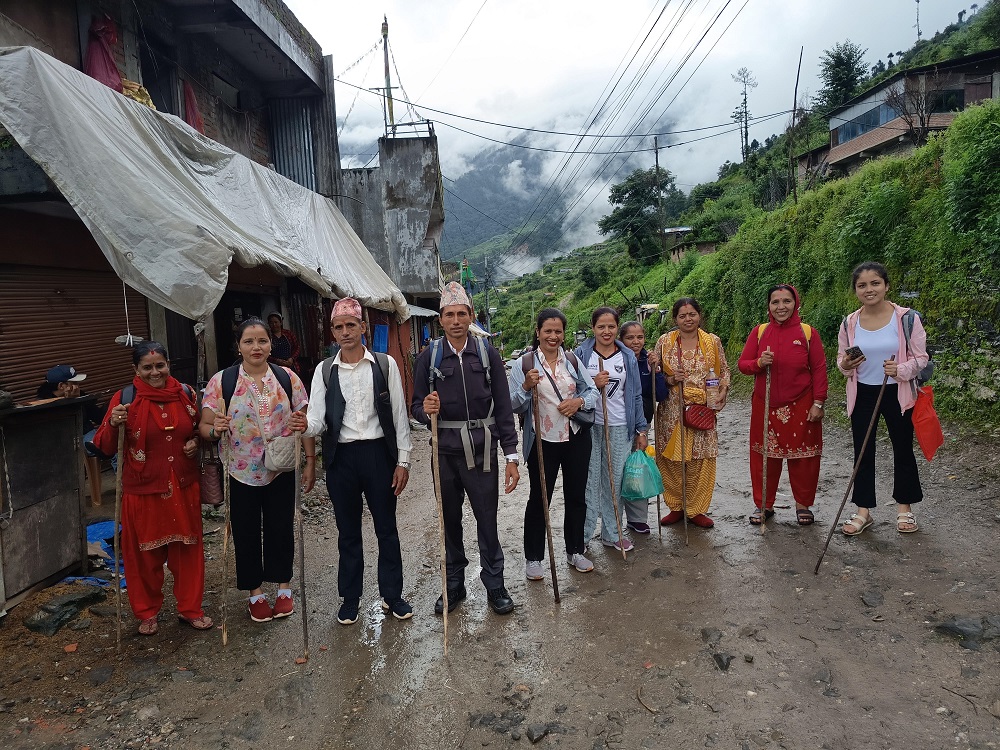 मानसरोवर जान लागेका पर्यटक र तीर्थयात्रीले रसुवागढी नाकामा चाप, स्याफ्रुबेँसी, टिमुरे र घट्टेखोला क्षेत्रमा व्यवसाय चलायमान